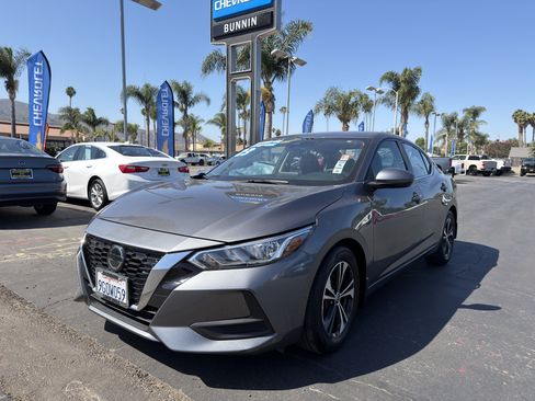 Used 2023 Nissan Sentra SV FWD image 4