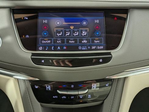 Certified 2023 Cadillac XT5 Premium Luxury w/ LPO, Floor Liner Package image 22