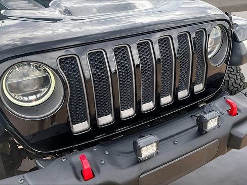 Used 2019 Jeep Wrangler Unlimited Rubicon AWD/4WD image 28