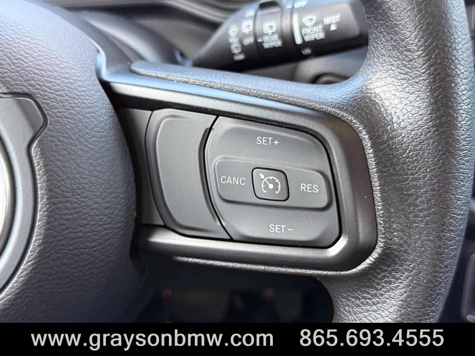 Used 2025 Jeep Wrangler Sport AWD/4WD image 26