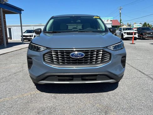 Used 2024 Ford Escape Active w/ Cold Weather Package FWD image 7