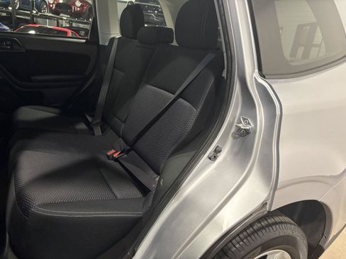 Used 2016 Subaru Forester 2.5i Premium w/ All-Weather Package AWD/4WD image 29