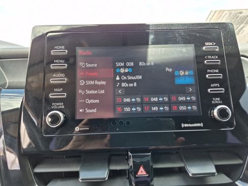 Used 2023 Toyota Camry SE FWD image 9