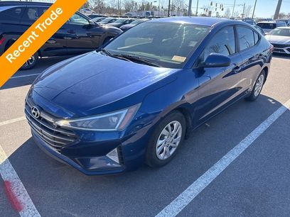 Used 2019 Hyundai Elantra SE
