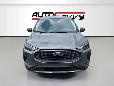 Used 2025 Ford Escape Active FWD image 2