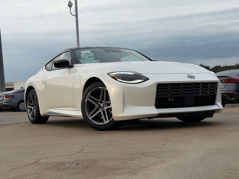 New 2026 Nissan Z Sport w/ Floor Mat Package image 4