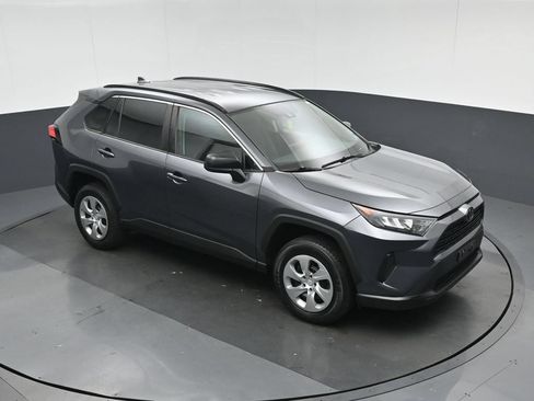 Used 2021 Toyota RAV4 LE FWD image 52