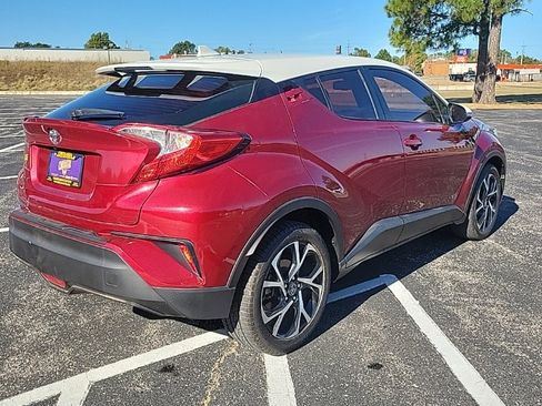 Used 2018 Toyota C-HR XLE image 7