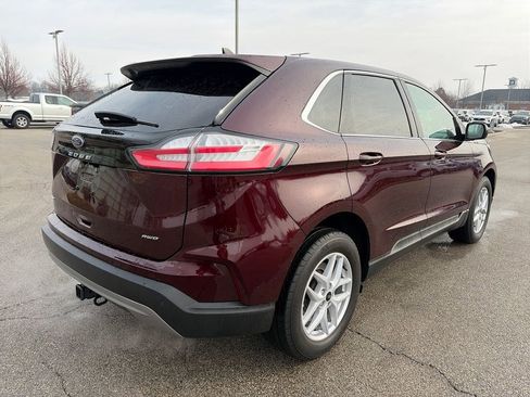 Used 2024 Ford Edge SEL w/ Convenience Package image 7