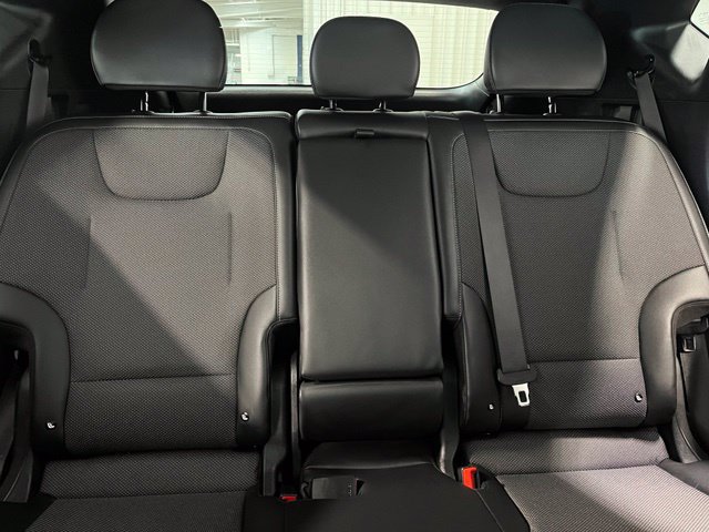 Used 2024 Kia EV6 Light RWD image 12