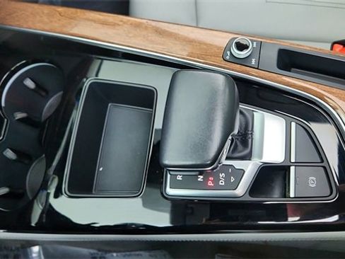 Used 2024 Audi A4 2.0T Premium Plus w/ Premium Plus Package image 51