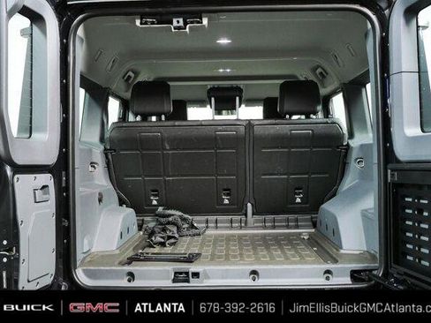 Used 2024 INEOS Grenadier Station Wagon AWD/4WD image 29