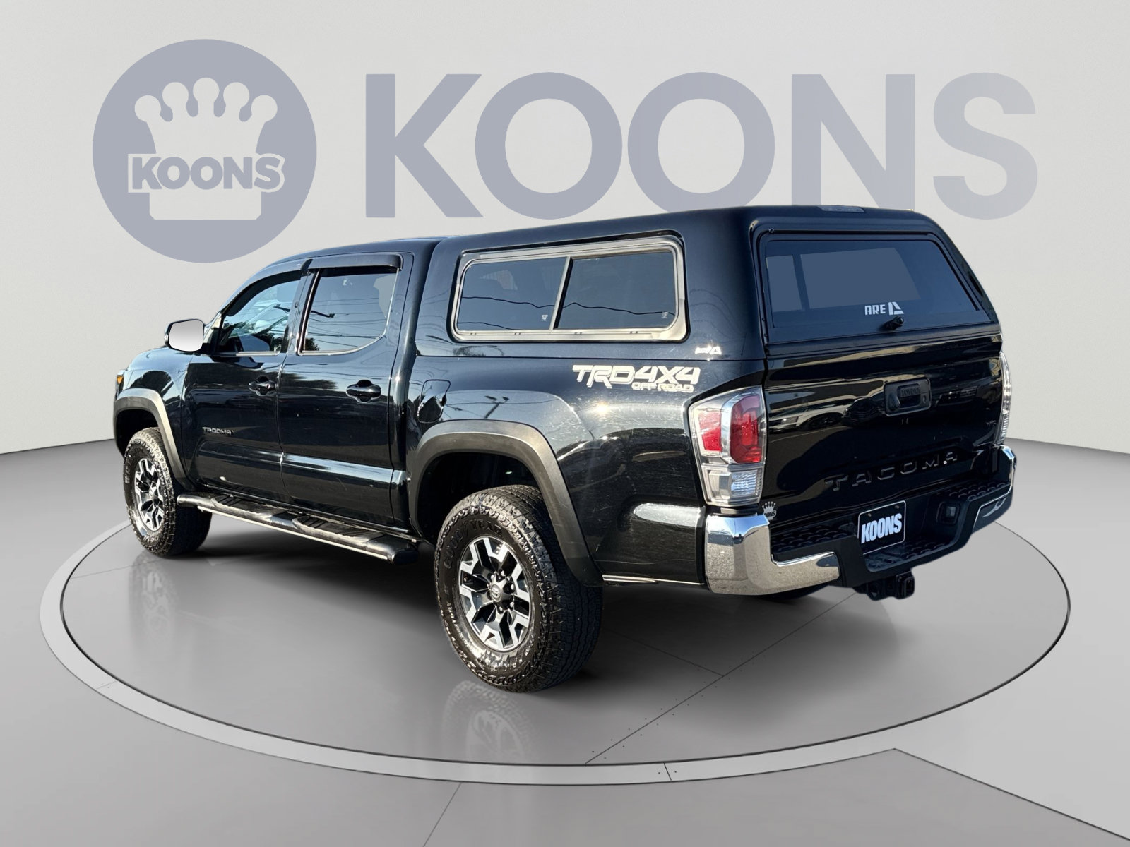 Used 2022 Toyota Tacoma TRD Off-Road AWD/4WD image 4