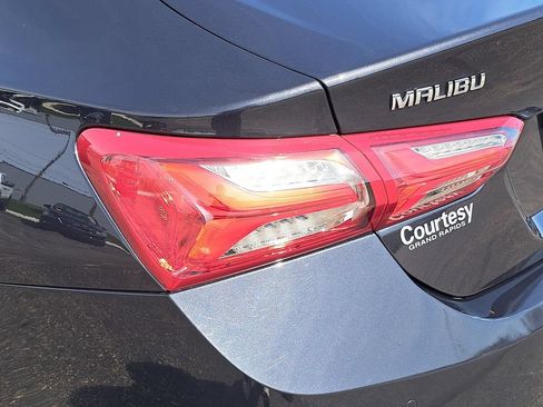 Used 2023 Chevrolet Malibu LT w/ Driver Confidence Package FWD image 32