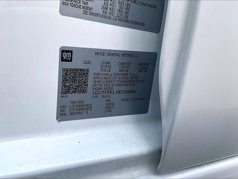 Used 2022 Chevrolet Silverado 1500 LT Trail Boss w/ Convenience Package II image 14