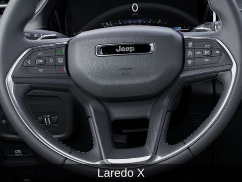 New 2025 Jeep Grand Cherokee L Laredo w/ Luxury Tech Group I image 23