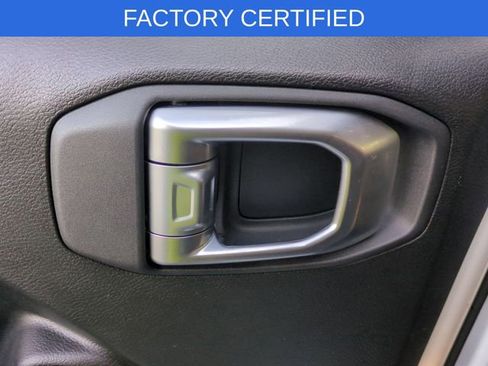 Certified 2024 Jeep Wrangler Sport S image 30