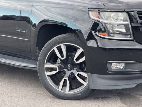 Used 2018 Chevrolet Tahoe Premier image 2