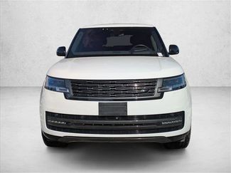 Used 2023 Land Rover Range Rover Long Wheelbase SE video 2