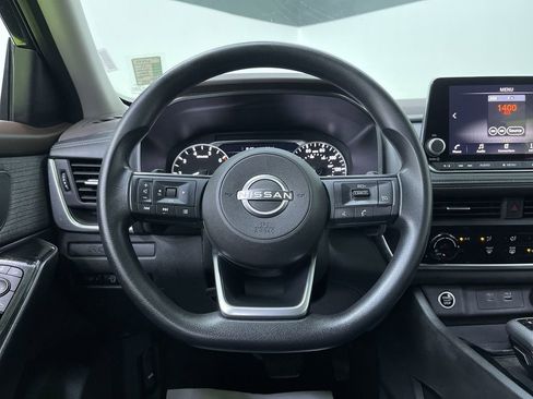 Used 2023 Nissan Rogue S image 20