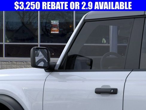 New 2025 Ford Bronco 4-Door image 22