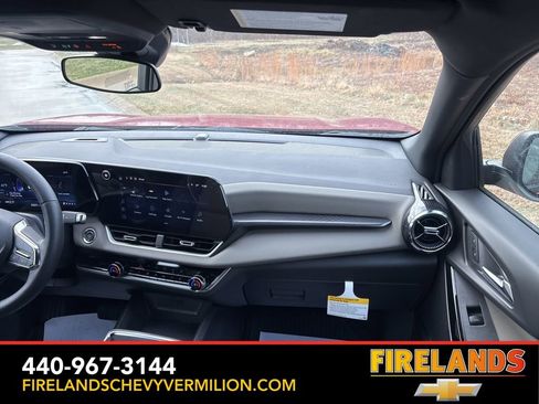 New 2026 Chevrolet Equinox LT w/ Convenience Package II image 33