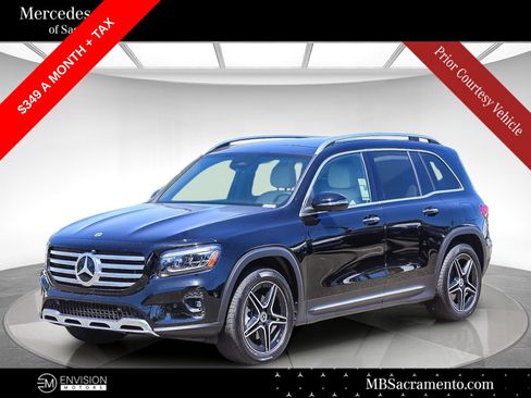 Used 2026 Mercedes-Benz GLB 250 image 1