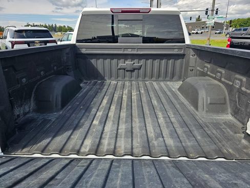 Used 2021 Chevrolet Silverado 1500 RST w/ Rally Edition AWD/4WD image 15