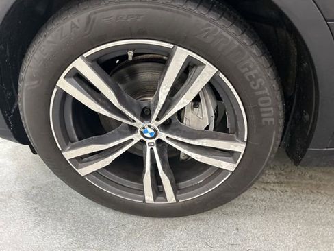 Used 2024 BMW X7 xDrive40i w/ M Sport Package image 26