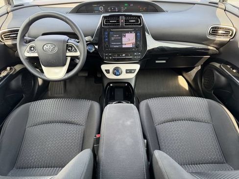 Certified 2018 Toyota Prius Three FWD image 20