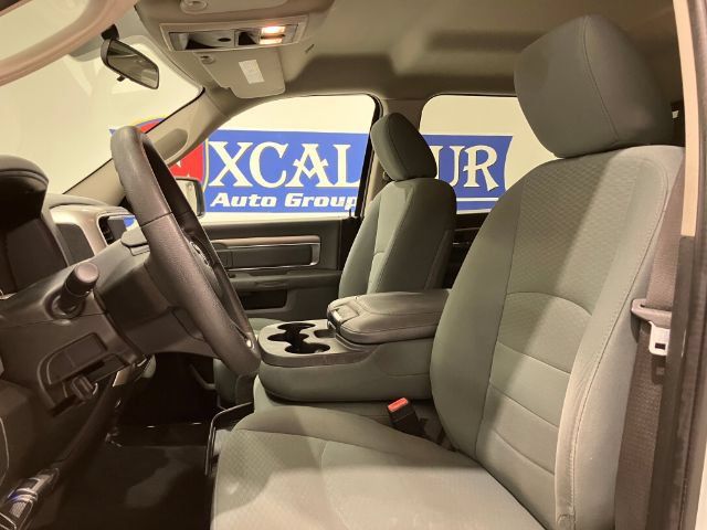 Used 2020 RAM 1500 Classic SLT AWD/4WD image 45