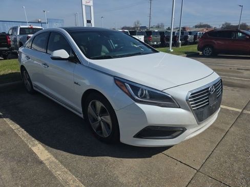 Used 2020 Hyundai Sonata SEL Plus w/ Tech Package image 1