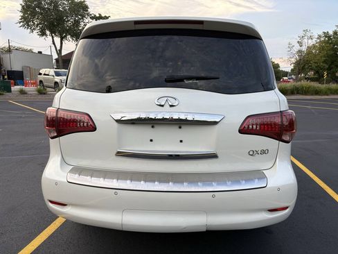 Used 2017 INFINITI QX80 4WD w/ Driver Assistance Package image 13