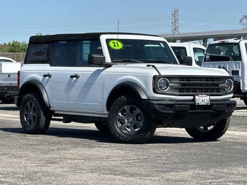 Certified 2021 Ford Bronco 4-Door AWD/4WD image 1
