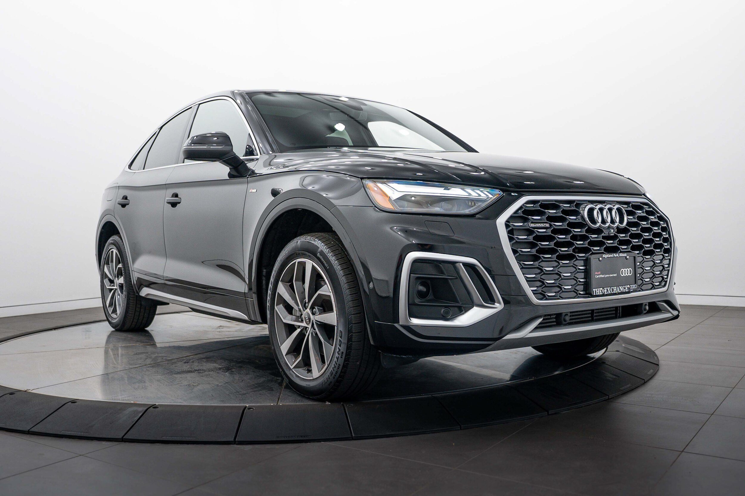 Certified 2023 Audi Q5 2.0T Prestige w/ Prestige Package AWD/4WD image 1