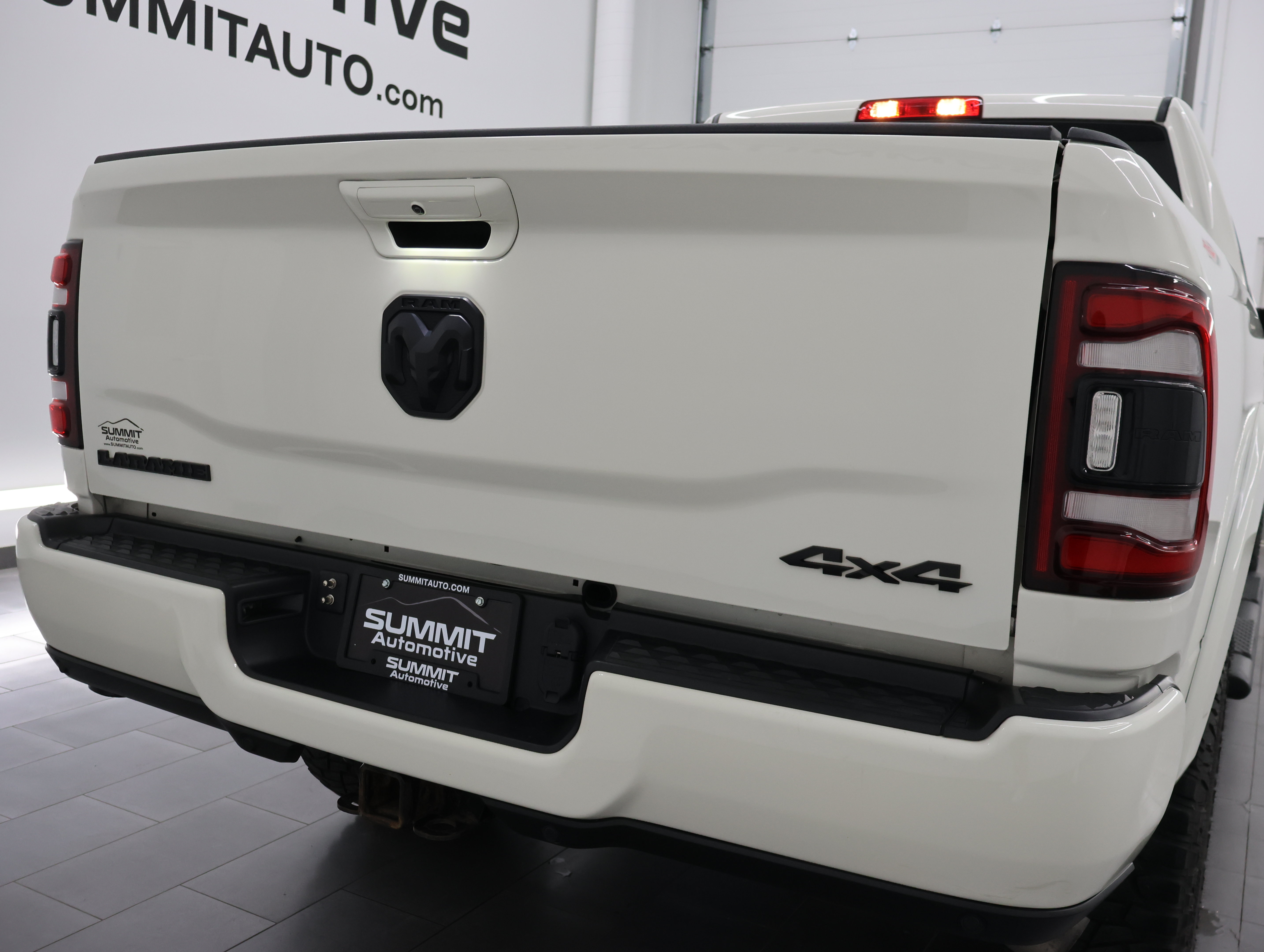 Used 2022 RAM 2500 Laramie w/ Night Edition AWD/4WD image 29