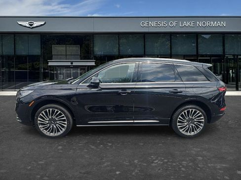 Used 2020 Lincoln Corsair Reserve w/ Equipment Group 201A FWD image 7