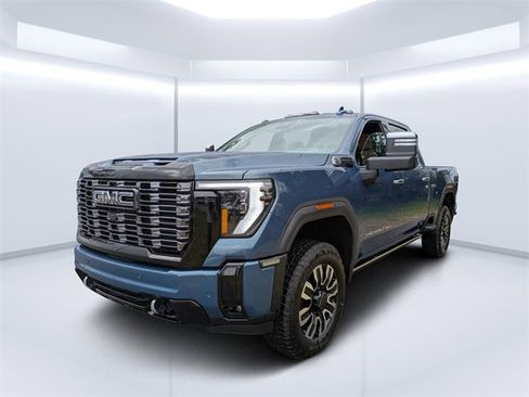 New 2026 GMC Sierra 2500 Denali Ultimate w/ Max Trailering Package image 8