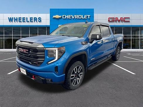 Used 2024 GMC Sierra 1500 AT4 w/ Technology Package image 1