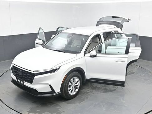 Used 2023 Honda CR-V LX image 49