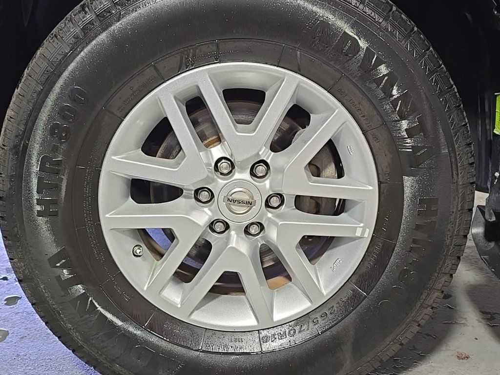 Used 2019 Nissan Frontier SV AWD/4WD image 12