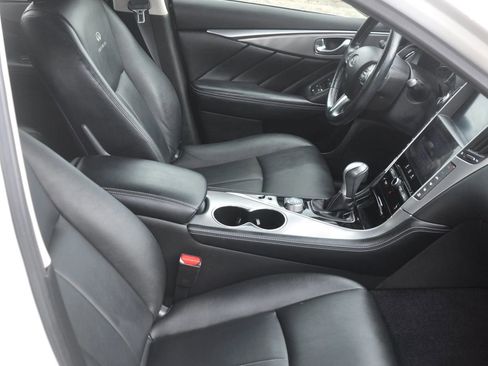 Used 2014 INFINITI Q50 Premium w/ Navigation Package AWD/4WD image 22