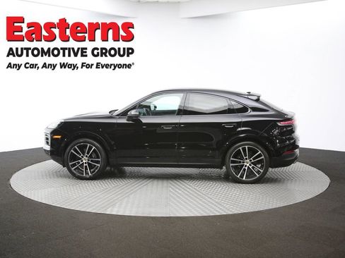 Used 2024 Porsche Cayenne Coupe w/ Premium Package Plus image 61