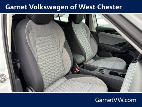 New 2026 Volkswagen Tiguan S AWD/4WD image 32