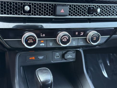 Used 2022 Honda Civic Sport image 19