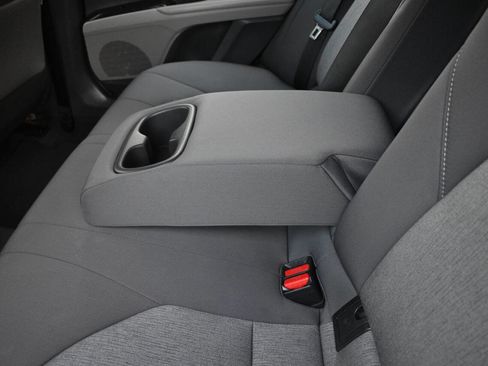 Used 2022 Toyota Camry LE image 11