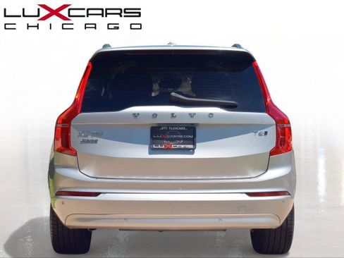 Used 2022 Volvo XC90 T6 Momentum w/ Advanced Package AWD/4WD image 6