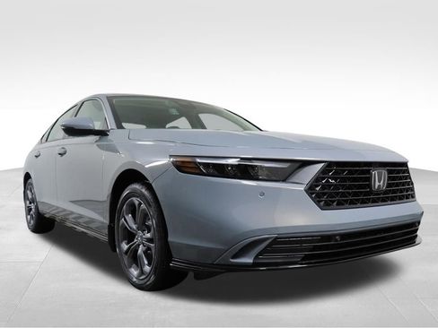 New 2026 Honda Accord EX-L image 7