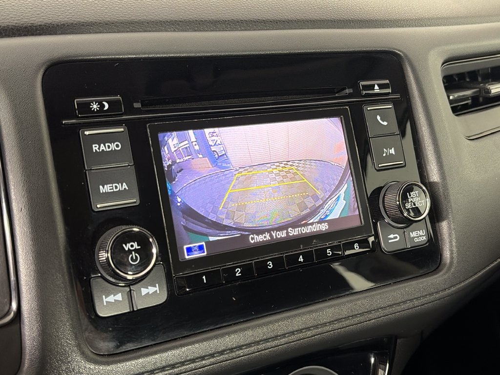 Used 2021 Honda HR-V LX image 20