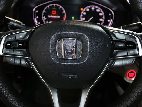 Used 2020 Honda Accord LX image 19